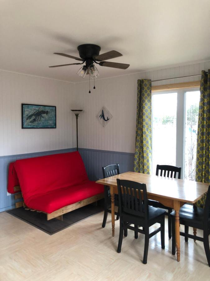 Chalets Les Chanterelles De Forillon L'Anse-au-Griffon Exteriör bild